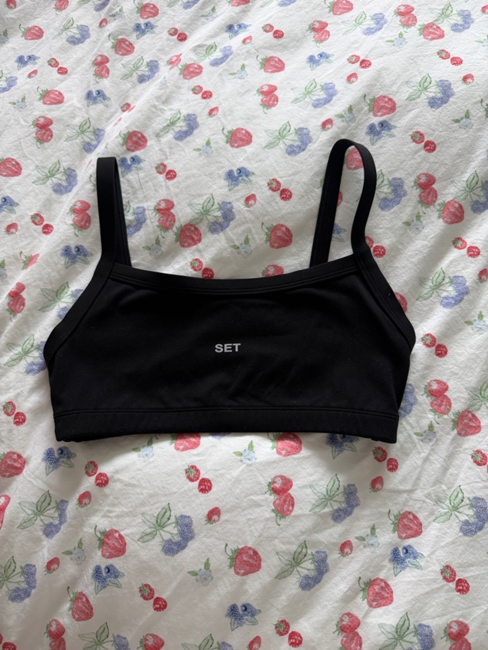 SET Active Black Sportbody Strappy Sports Bralette